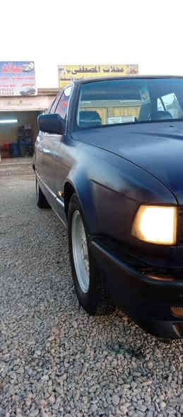 735 اصل للبيع فقط
مكينة وكير واكسل نضاف بطانش يشك لكاع 
سيارة بلادية بدون معجون بدون ضربة مصبوغة بلطافي 
تخم تاير نضيف ويل خلية 
باتري جديد 
حدادية صدر امامي خلفي جديد
كهربائيات كلها شغالة بلادي بدون جطل 
كشنات كهرباء 
فتحة 
منضومة بانزين جديدة 
سيارة حلوة كلش ومتعوب عليها بيها نقوصات بسيطة 
رقم انبار مشروع وطني شرط التحويل السعر 40وبيها مجال 
مكان سيارة بغداد النهروان 
غير متواجد علفيس رقم بيه واتساب 
***********
