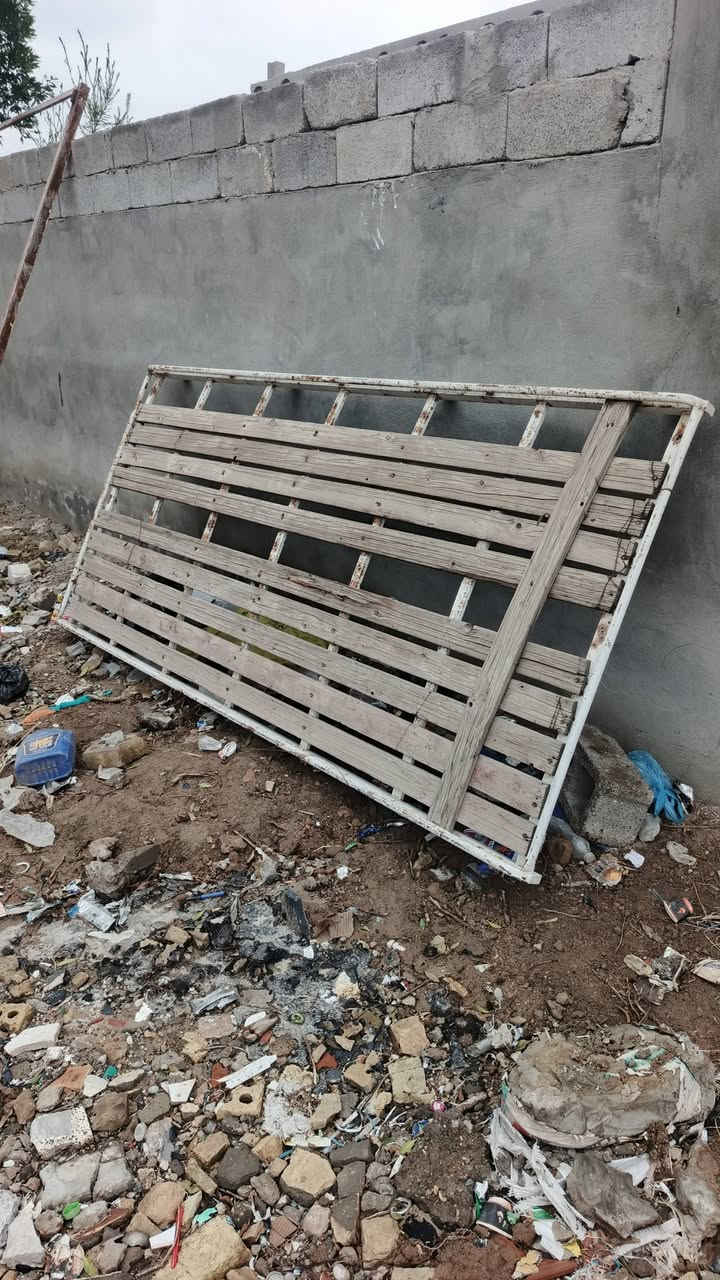 السلام عليكم سيبايه مال نيسان اورفان للبيع السعر ١٢٥ مكانها بغداد المعامل ***********
