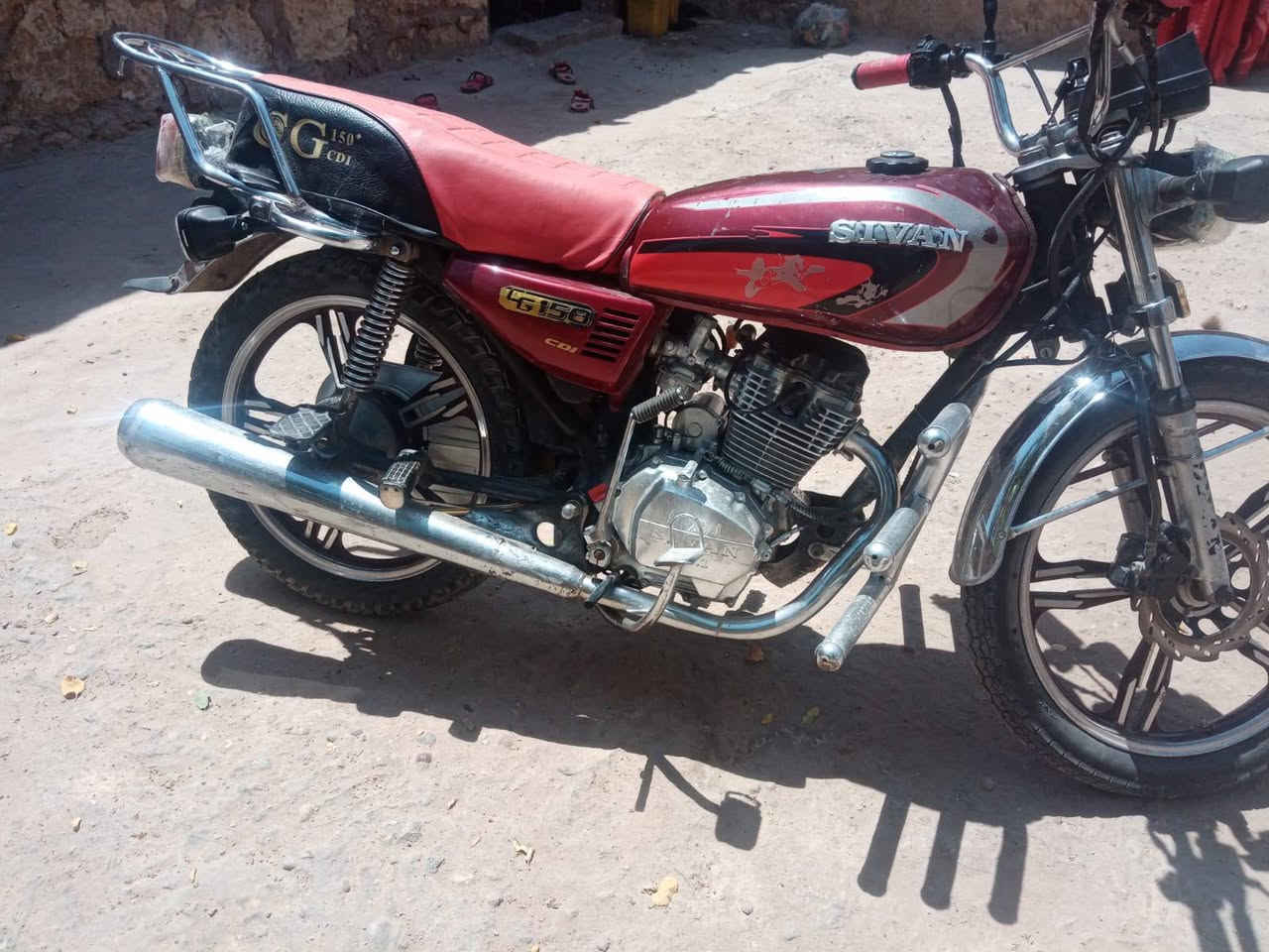 دراجه ايراني للبيع اشتريته 450 وهسه أريده 350 بيه عطل باكير
المكان جزيرة البعبيد


**إذا كنت صاحب هذا الإعلان وتريد حذفه لأي سبب، رجاءا أرسل رسالة إلى الدعم الفني**