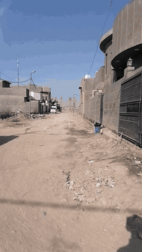 السلام عليكم
#عرصه للبيع طابو صرف الديوانيه حي الزيتون قريبه كلش للشارع العام وقرب مخبز النخيل سادس عرصه عن الشارع العام الرئيسي 
المساحه 200 متر الواجهه 10 و النزال 20
للاستفسار ***********
اجازه بناء كامله جاهزه لقرض الإسكان
المنطقه ماء خطين ومجاري وحاليا بمرحله القلع للشوارع
