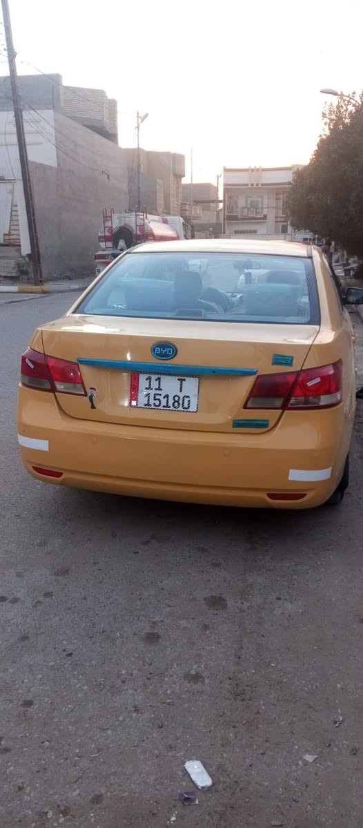 السلام عليكم بي وايدي  G3 2014 بصمه محركه لا تنقيص ولا بخار كير اتو هزه جديده رقم بغداد انكليزي تحويل ثاني يوم سنويه لل 2028 مصفره هيئة و غرامات السيارة بيها بس طخه براس البنيد فقط السعر 50 الاستفسار الاتصال على الارقام
***********
***********
***********
