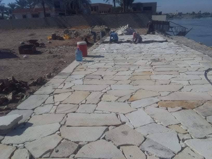 *********** ************
