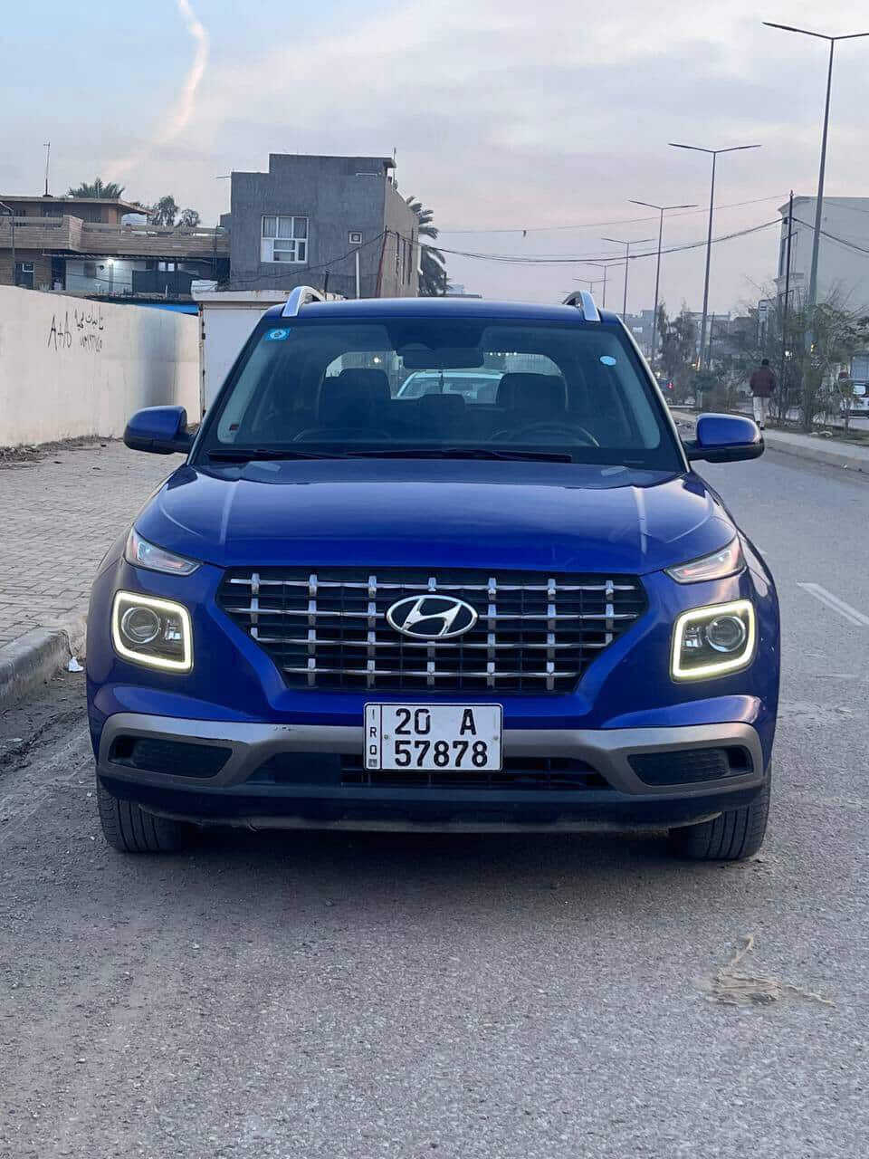 السلام عليكم 

 للبيع  هونداي فينو موديل 23 مرقم ديالى بسمي نكليزي                مواصفات فول عدة الفتحة لون ازرق ❤️
حادثه قبق جنطه ونص الجامرلغ الباقي كله شركه 
☑️محرك دوش ماشيه  ٤٠ الف كيلو
☑️بصمة تشغيل+أبواب لد نهاري امامي+لد خلفي    
☑️شاشة  كبيرة تدعم كار بلي +gps
☑️كاميرا دواره
☑️3 انضمة قيادة
☑️نقاط عمياء بالمرايه 
☑️تبريد شاشة + شاحنة والير ليس. 
🦼كشن تطريز جلد بلاد الدشبول مطعم ابيض 
☑️رادار خلفي
☑️فول تحكم استيرن
☑️تحديد مسار تنبهك عند الخروج عن المسار توقف ذاتي
☑️حساس تايرات
 ☑️ويل كب 
☑️شاشه لتحديد العطلات
***********
السعر 145 بيها مجال بسيط
