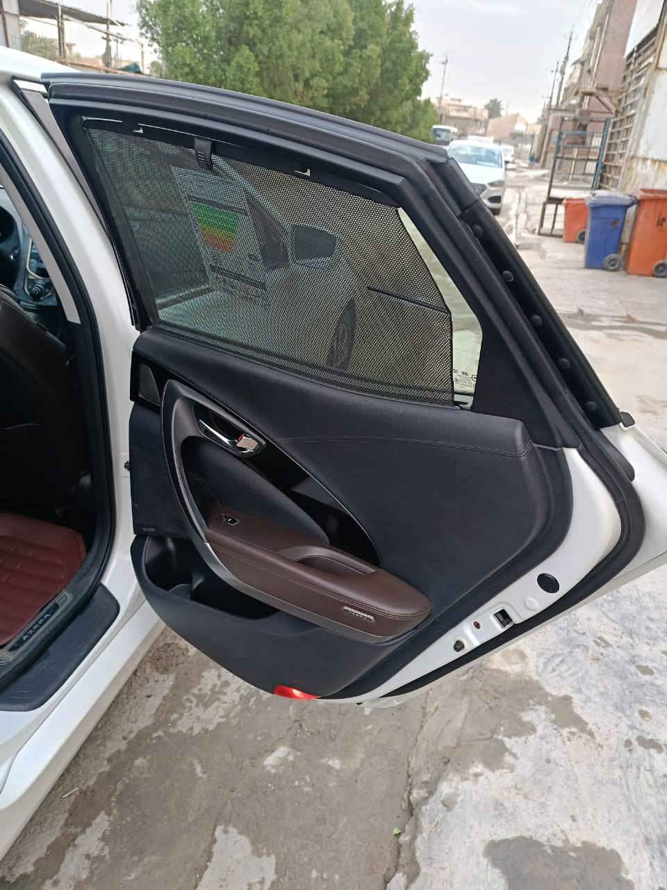 سلام عليكم ازيره 2014 كفاله عامه من دعاميه إلى دعاميه
موصفات اعله فئه موصفات خاصه 
معروفه موصفات من صور داخل 
سيارة جديده كلش من خارج وداخل  
مكينة كفاله كير كفاله
حداديه قبل سبوع مسويه أمامي خلفي 
تخم تاير جديد 
سيارة قيامة موصفات شنو بالك بيه تلكه
مكاني بغداد 
رقم هاتف ***********
سعر ١٤٥ وبيه مجال سنويه هزه جديده مسويه كلر 
تريد وكالة تريد تحويل بخدمتك
