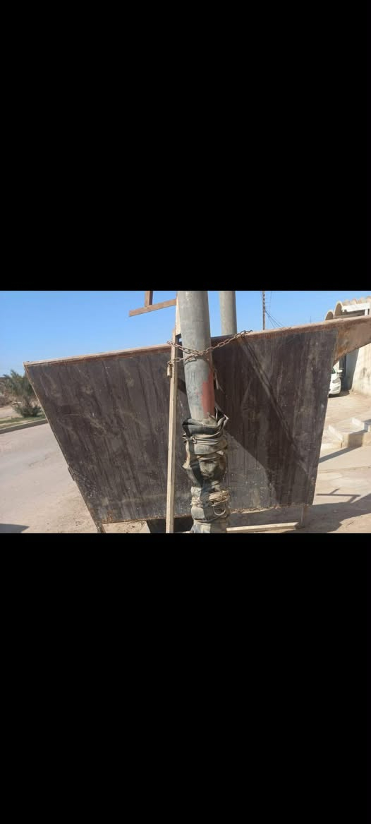 باب سلايت 2ونص ب200 وبيه مجال الاتصال
*********** عمارة, ميسان
