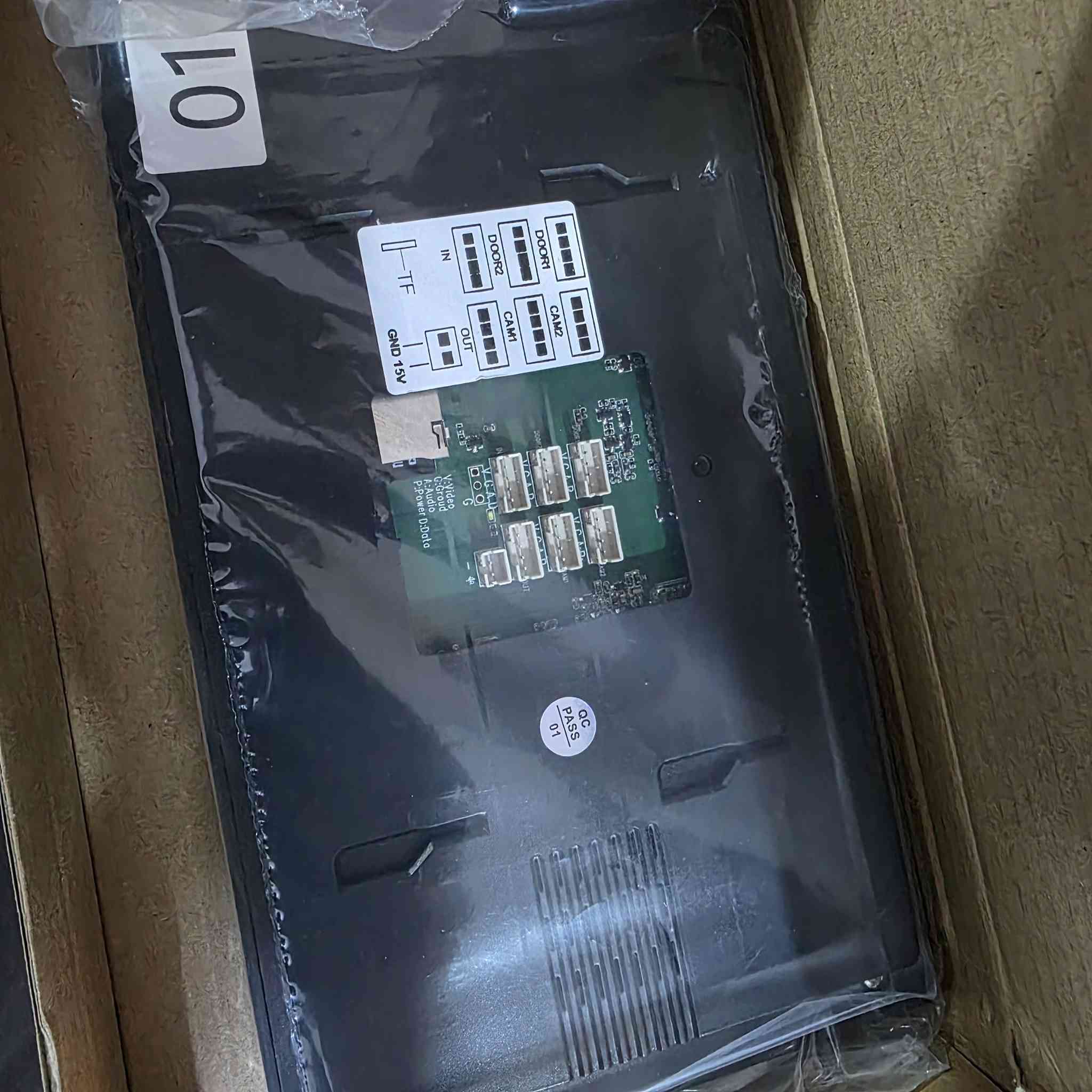 كاميرا مع ٢ شاشات ٧ انج جديد ٩٠ الف


**إذا كنت صاحب هذا الإعلان وتريد حذفه لأي سبب، رجاءا أرسل رسالة إلى الدعم الفني**