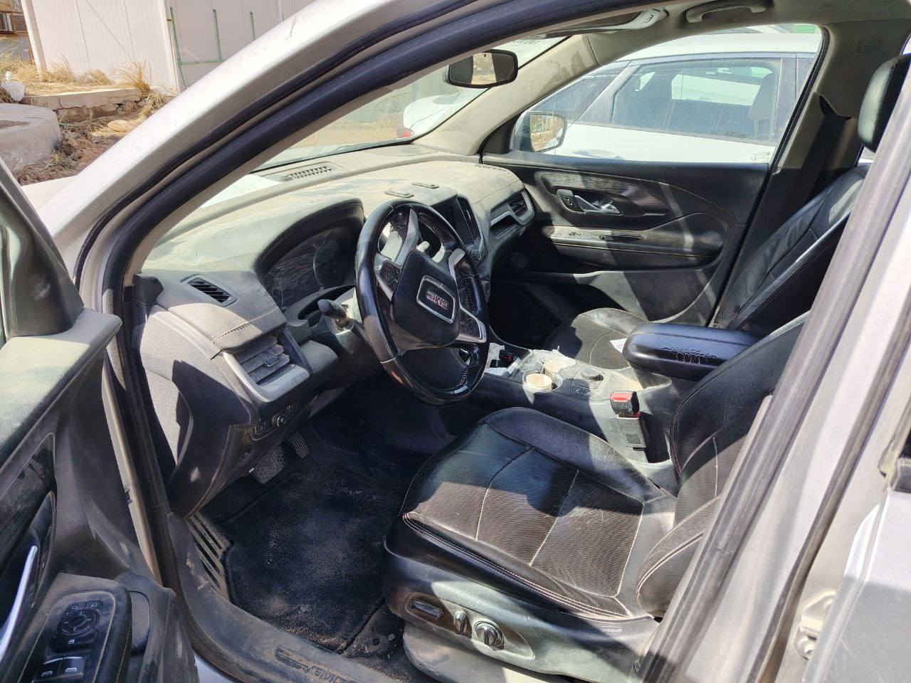 السلام عليكم
جي ام سي تيرين
٢٠١٩
رقم قادسية مداور بنفس اليوم
وارد بيها بنيد مصبوغ
والصندوك
السعر ١٢٠ وبيها مجال
ملاحظة السيارة بيها نواقص
الدعامية الامامية موجودة وياها
***********
