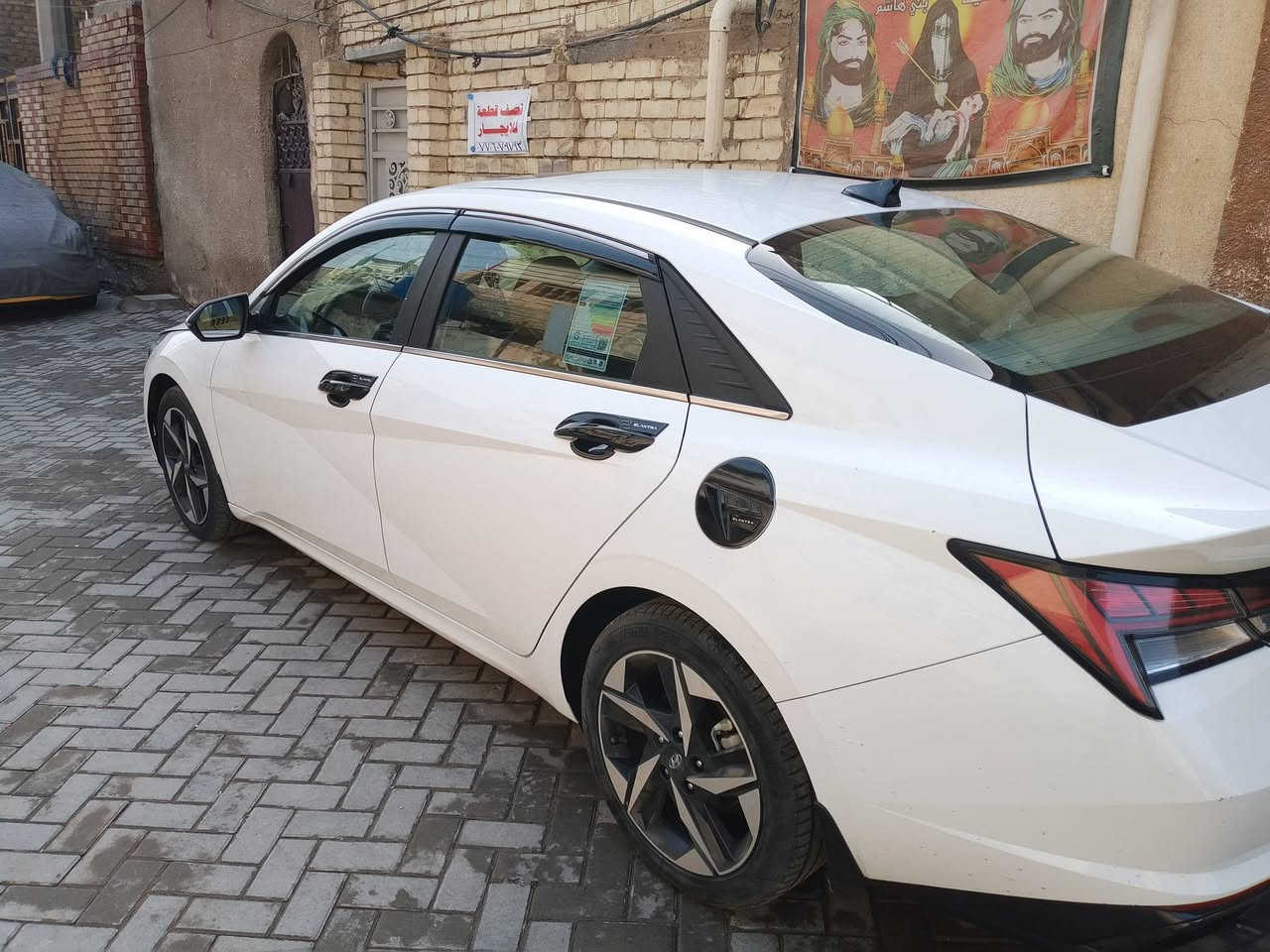 السلام عليكم النترا موديل 23 خليجي خليجي خليجي السياره نضيفه ماشيه  51 (محرك ٢٠٠٠)محرك الفين  رقم بغداد  للتواصل ***********او***********.    السعر 175$
