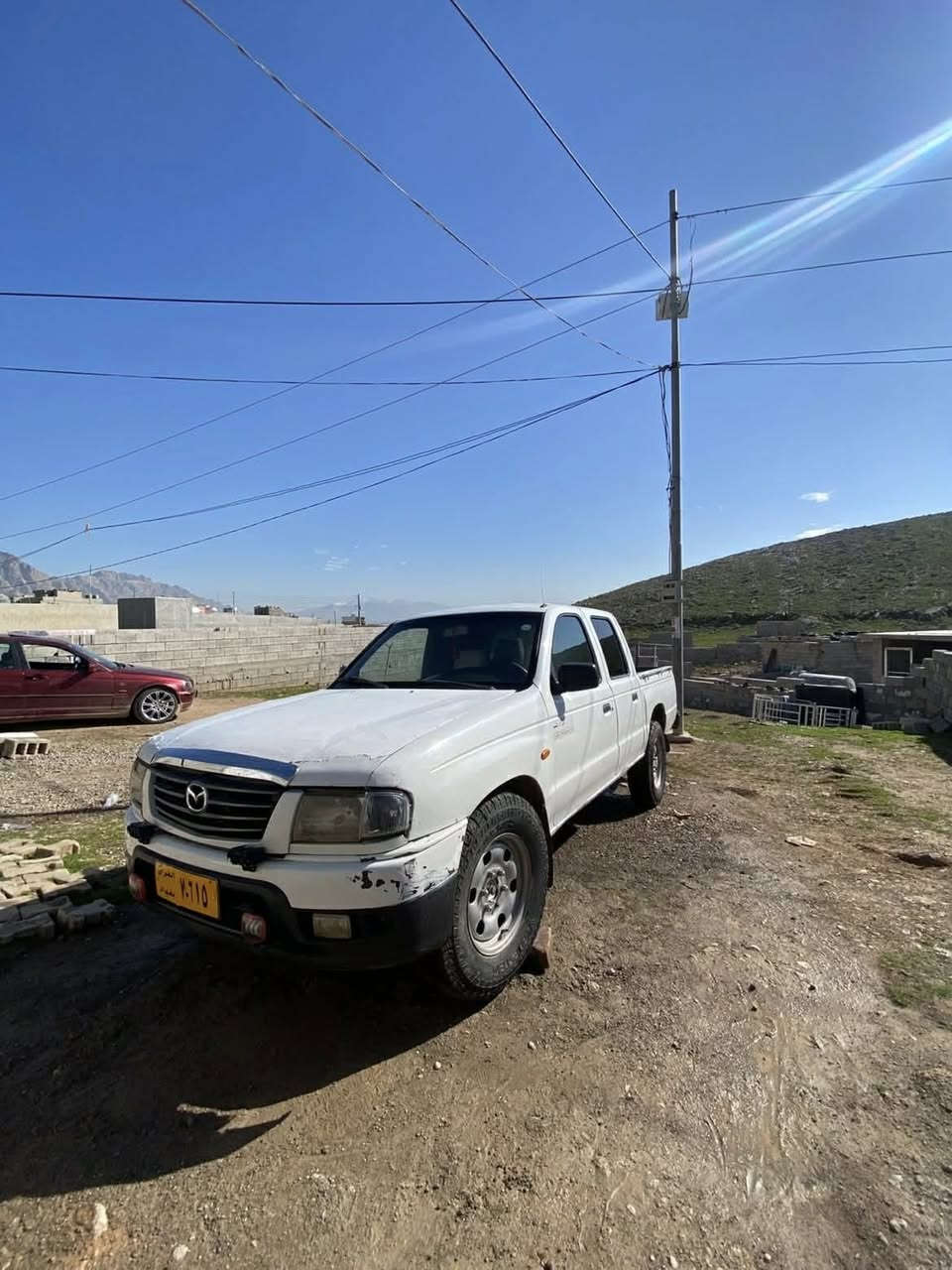 سەرەتابه ناوی خودا 
بابەتیکم بۆهیناون ماڵی شاخ وکیو ڤۆڕت مازدا دەبڵ ئەکسل 
مۆدیل 2004 پەمپ ونۆزڵ کیرومەکینەی بەشەرت چوارایەی جەبەڵی ڵۆکی ڵەژیرە سەیارەکە بی دەحمو ڵی دراوە حیزام بۆیاخە سەیارەکە ئی ماڵان ئی مەحرەز نیە  تابڵی شتیکی جوانە سحری ئەم گوڵە جوانە 56گەڵاویە محامەڵەکی برایەنەی تیایە 
شوین ڕانیه
ژ.م ***********
***********
