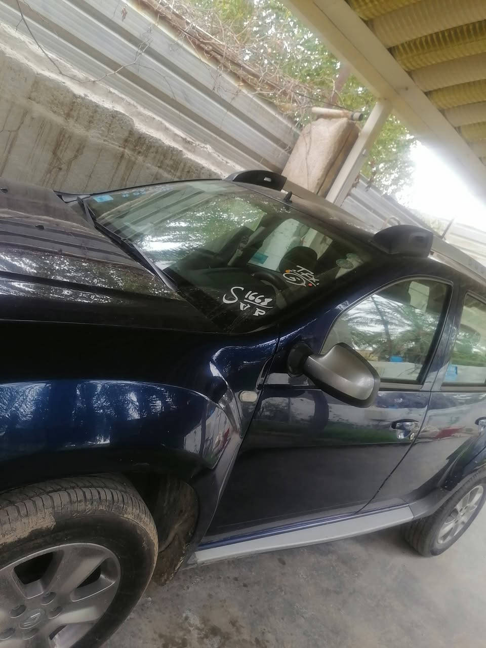 رينو 2016 سياره جديده مقفله من ضربه رقم سنويه كله جديد مكينه كير تبريد جديد العنوان الشعب للاستفسار الاتصال على الرقم ***********
