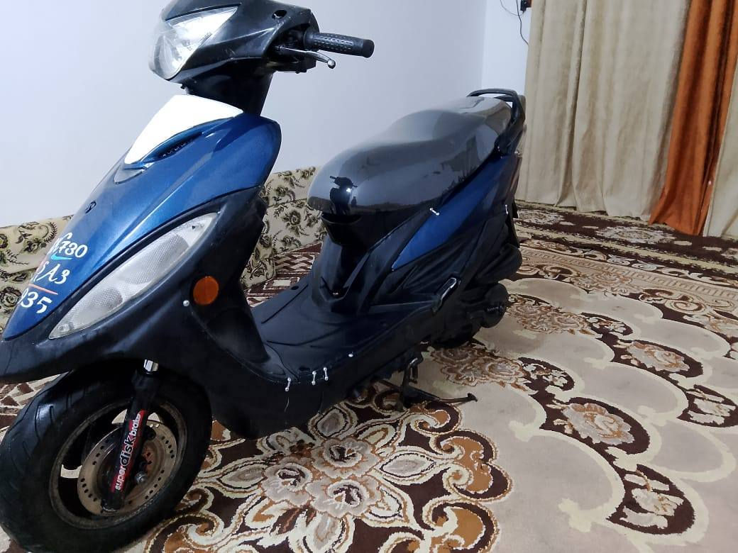 سلام عليكم جي فور البيع شغاله سلف وهندر مكينه حلوه السعر 300وبيع مجال مكاني الرفاعي ***********
