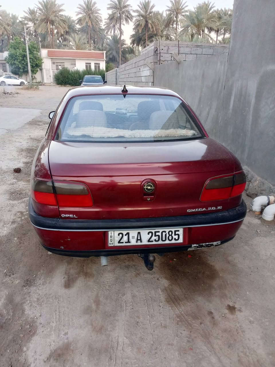 سلام عليكم سياره اوبل يزون للبيع موديل 1994 رقم سليمانيه سنويه نهايه 2027 باسمي كير اوتوماتيك اسلايت محرك مسكر تخم تاير جديد سياره بلشرط فقط بنكه تبريد يحتاج تبديل رقم موبايل *********** سعر 38 ورقه وبي مجال
