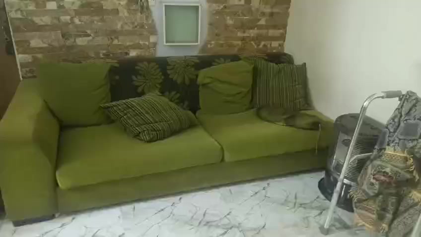 السلام عليكم 
تخم للبيع مرتب ونضيف مثل متشوفو 
مكان بغداد العامرية 
للتواصل 
***********
