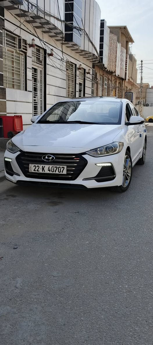 سلام عليكم النترا 2018 سوبر سيارة جديده بمعنى الكلمه لا دحجات لا شخوط لا بارد نصبته كلش حلوه سيارة محولبه بس حالوب خفيف ومامبين اله تتقرب عليه وقليلات مواصفات سيارة فتحه تبريد قطعتين مري شفط شاشه وكامره وتحكمات يدات نيكل رقم اربيل وكاله ومداور محرك 2000 كير ومحرك على وضع شركه لا مفتوحات ولا ملعوب بيهن حداديه جديده تخم تاير جديد 5ويلكب مكاني نجف السعر 155 وبيه مجال رجائن المعيجبه سعر خل يعبر المنشور وكلشي اكو بل سوك الاستفسار ***********
