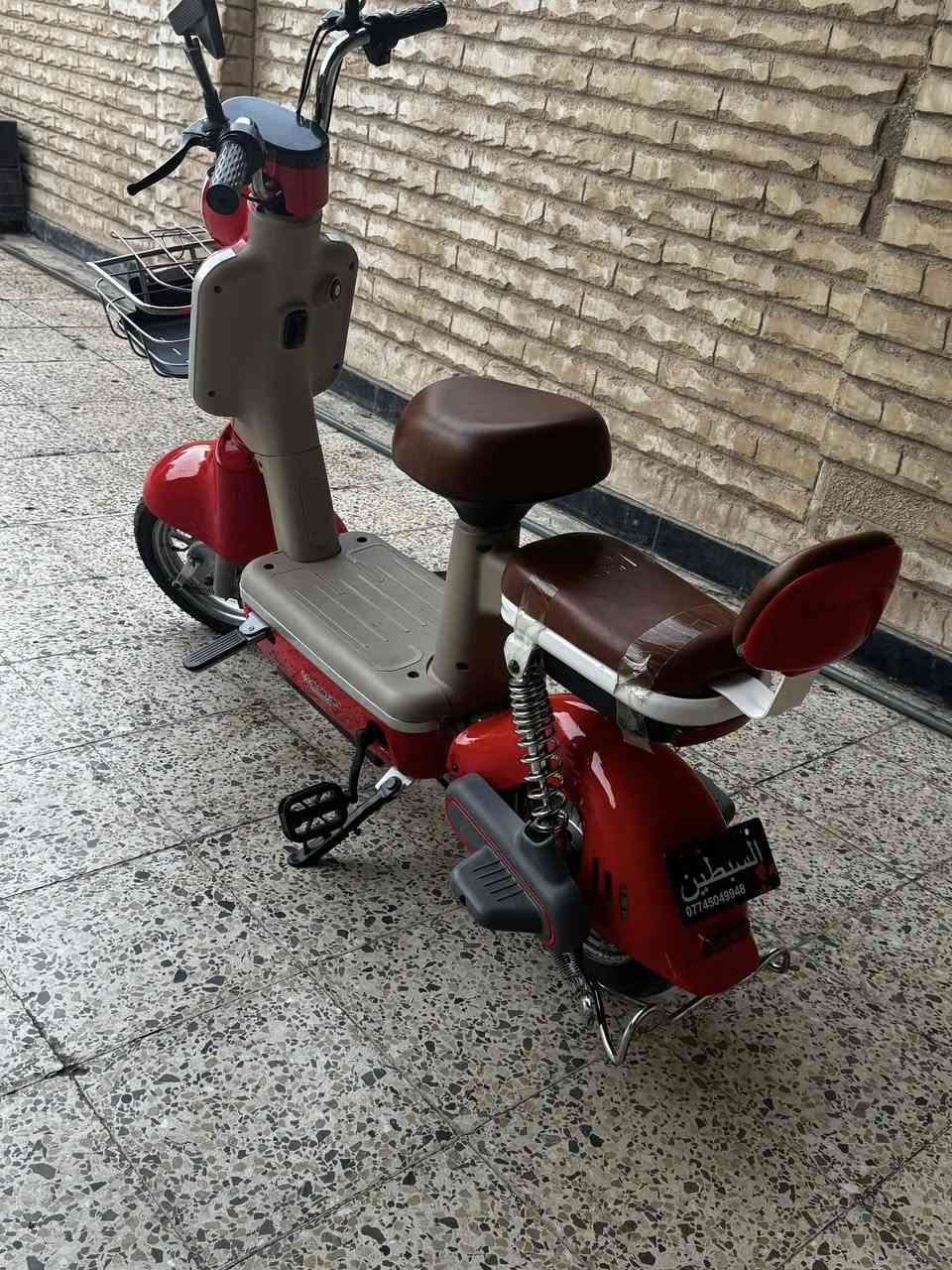 سلام عليكم
دراجه شحن للبيع بعدها جديد مامستعمله هواي 
السعر ٣٢٠ ألف وبيهه مجال 
رقم الهاتف ***********
