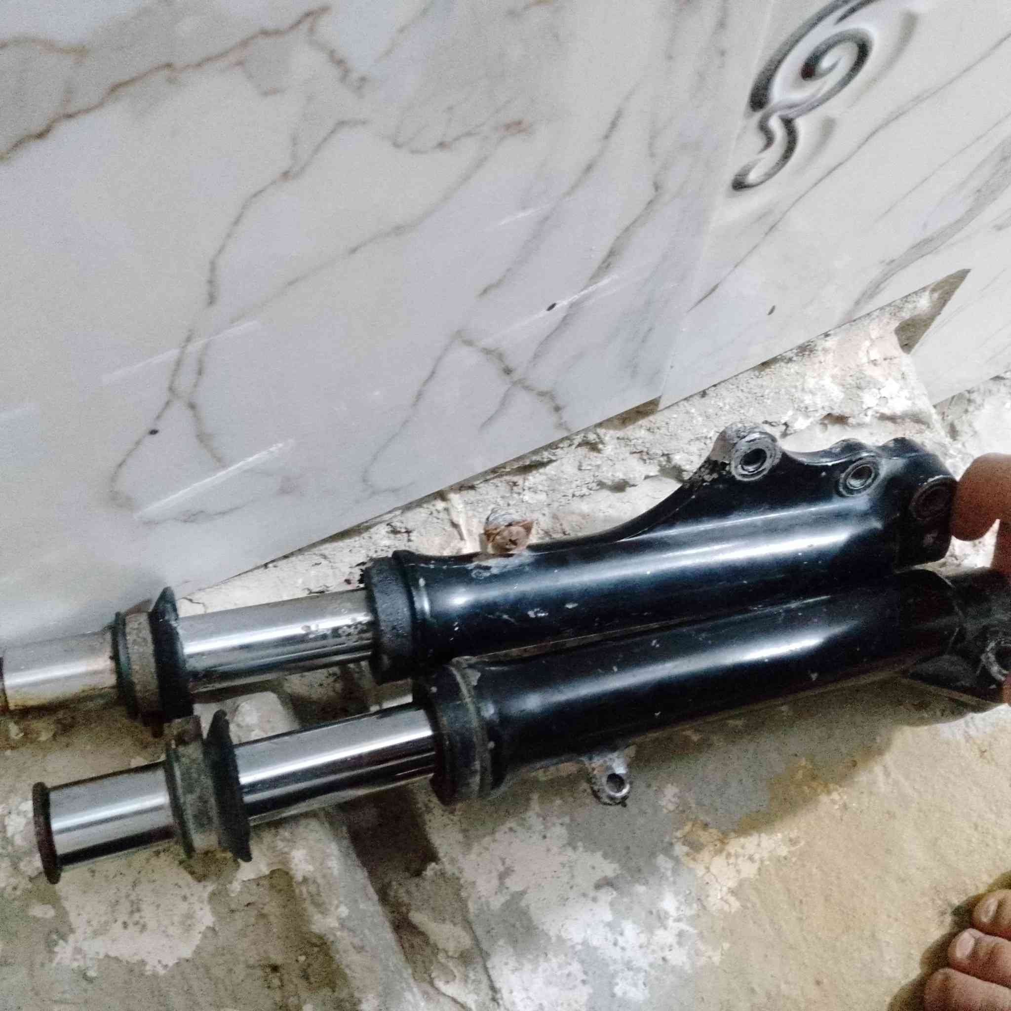 السلام عليكم تايرين وويلين سعر ٢٠الف ودبلات سعر ١٠الاف مال ماكس بوليسي مكان سوق  الشيوخ حي العسكري


**إذا كنت صاحب هذا الإعلان وتريد حذفه لأي سبب، رجاءا أرسل رسالة إلى الدعم الفني**