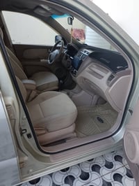 سبورتج ٢٠٠٧ مكينه حاوية بعدها بالظمان حجم ٢٥٠٠ كير تبريد تدفئة شاشة كا...