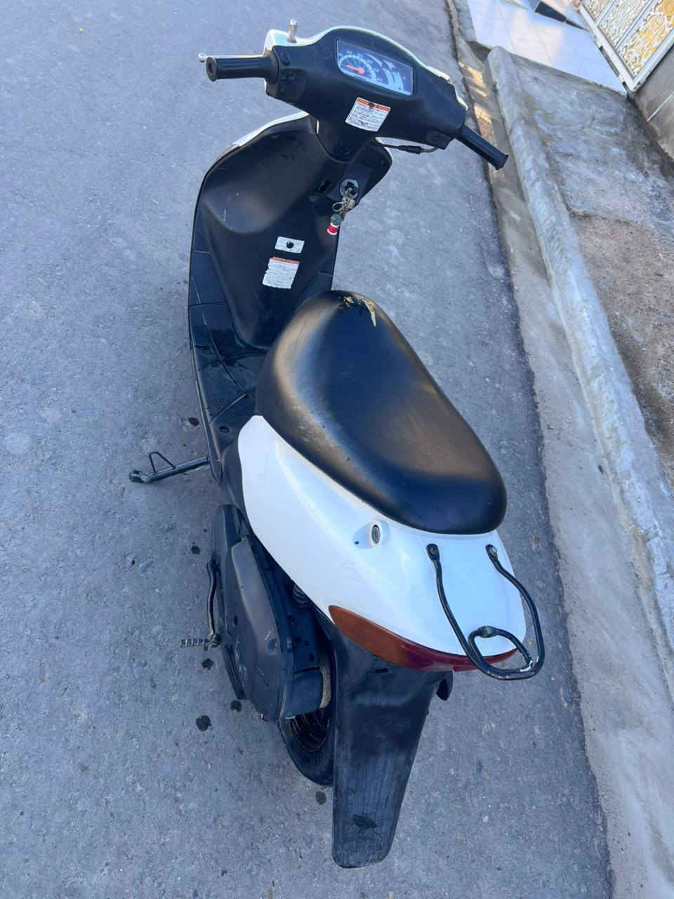 ذبانه للبيع سازوكي نظيفه وشلعه تخبل مجفته مره واحدة السعر300 وبيه مجال ***********
