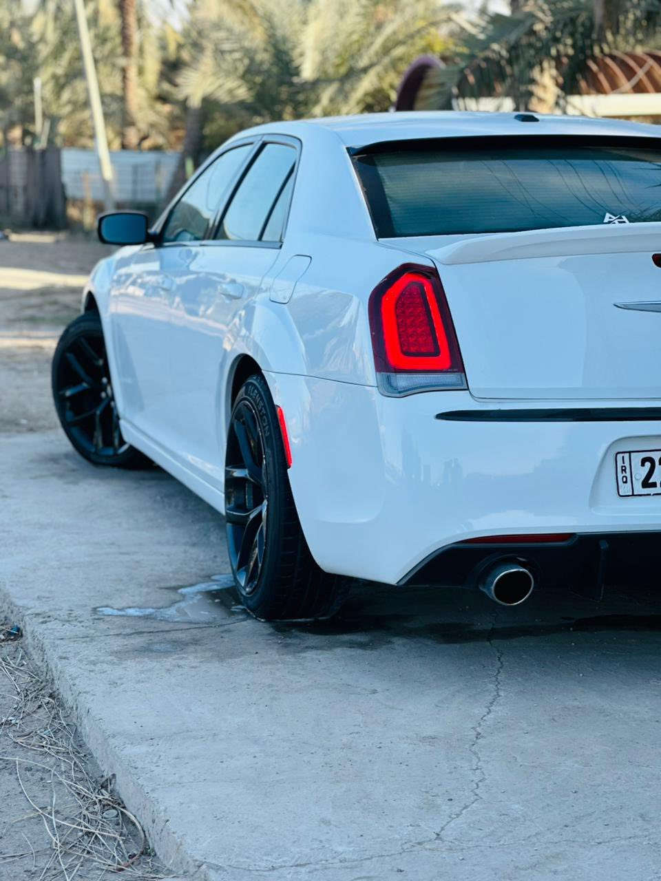 السلام عليكم  
اوباما 2013محدثه (2021)
السياره بيه جاملغ صبغ الامامي وبيه بارد بل باب الخلفي  فقط 
مشي حقيقي 141
رقم اربيل بسمي تحويل ثاني يوم 
السياره احلى من صور 
موصفاته 
كشن كهرباء 
رادارات
تحكم ستيرن 
تشغيل عن بعد 
سياره ما مشتغله خط ستعمال شخصي 
حداديه جديده 
تخم تاير جديد 
كير ومكينه كفاله 
العنوان بابل مركز مدينه
متواجد بس عل خط التصال 
غير متواجد عل نت 
***********
