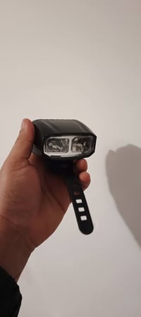 اغراض بايسكل • جديدة • سعر حلو