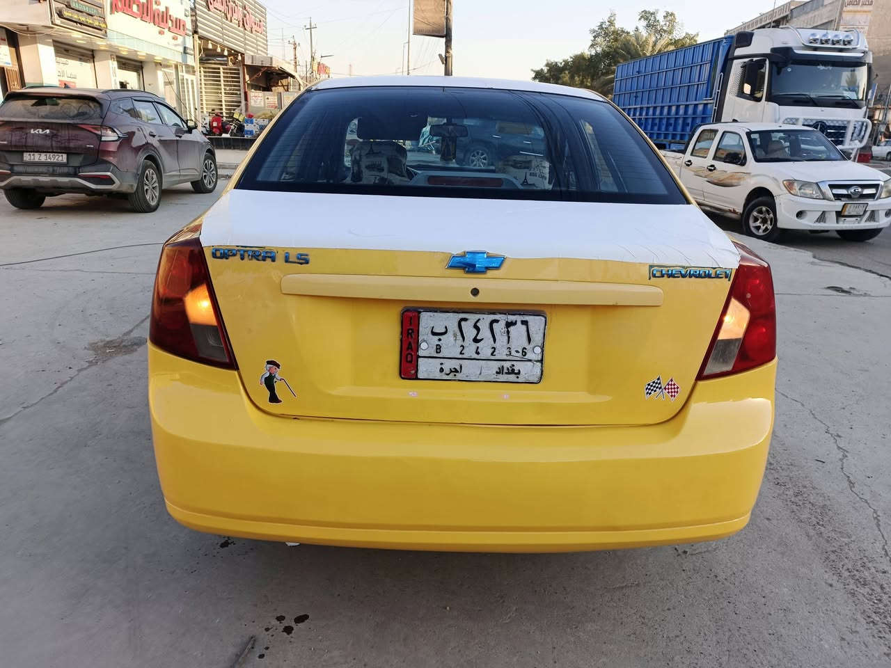 اوبترا شركه العامه 2011 مكينه 1600 سياره بلاديه صبغ الباب مكينه كير جدد تبريد شغال حداديه جديده سياره اي نقص ما بيها كهربائيات كامله  سعر 64 وبيها بغداد البلديات رقم الهاتف***********
