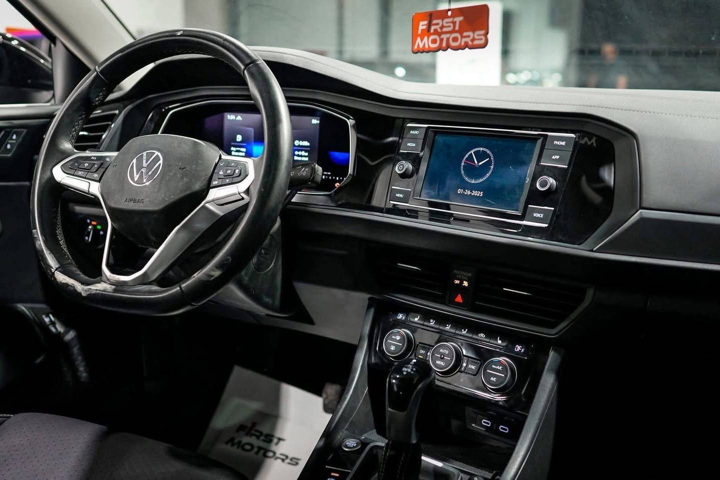 ماشاءاللە فخامة 🔥سعر بلاش 
کوردی ـ عربـــــي 

VW JETTA SE 2023 
Engine: V4 1.5T
رقم کاتي 
ماشي 17 الف
بیها بونیت جملغ صبغ 
بدون شاصي 
ایرباک ستیرن سیستم 
وارد امریکي 
سعر 158 ورقە بي مجال
مکان سیارة اربیل 
~~~~~~~~~~
0751-2004-377
0772-818-6453
~~~~~~~~~~
VW JETTA SE 2023
Engine: V4 1.5T
ژمارە کاتی 
17 هزار روشتووە 
بونیت و جمالوغ بویاغە 
بێ شاسی // شاسی بە شەرت 
ئێرباک سوکان سیستەم 
وارد امریکي 
نرخی 158 وەرقە و مجال
شوێن هەولێر أربيل, العراق


**إذا كنت صاحب هذا الإعلان وتريد حذفه لأي سبب، رجاءا أرسل رسالة إلى الدعم الفني**