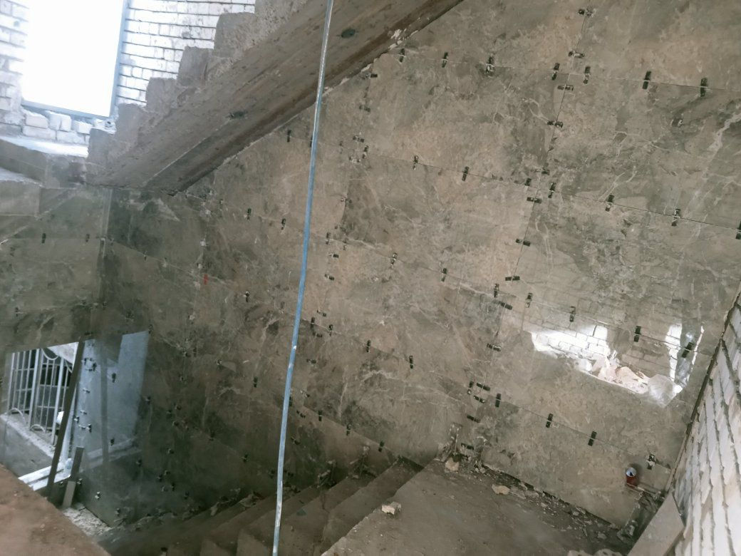 خلفه سيراميك بورسلين ومرمر وكاشى درجه اولى مصري متفرغ حاليا التزام وضبط فى العمل استلام مهندس ,***********
