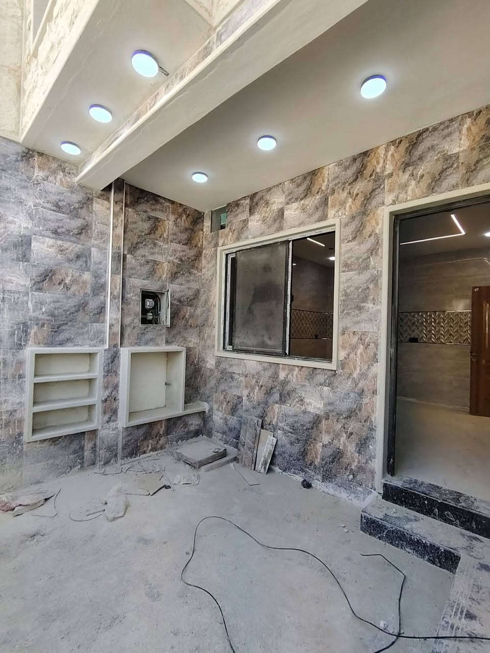 دار للبيع حي الملايين الأولى

قرب شركه الاخشاب

مساحه140واجه 8 م

ط1)) غرفتين نوم واستقبال وصاله ومطبخ وصحيات

ط2)) 3 غرف نوم وصاله وصحيات

خدمات كامله ماء كهرباء تبليط

سند زراعي بستان ملك صرف

للاستفسار أكثر اتصل على الأرقام او 

 ***********
واتساب***********
