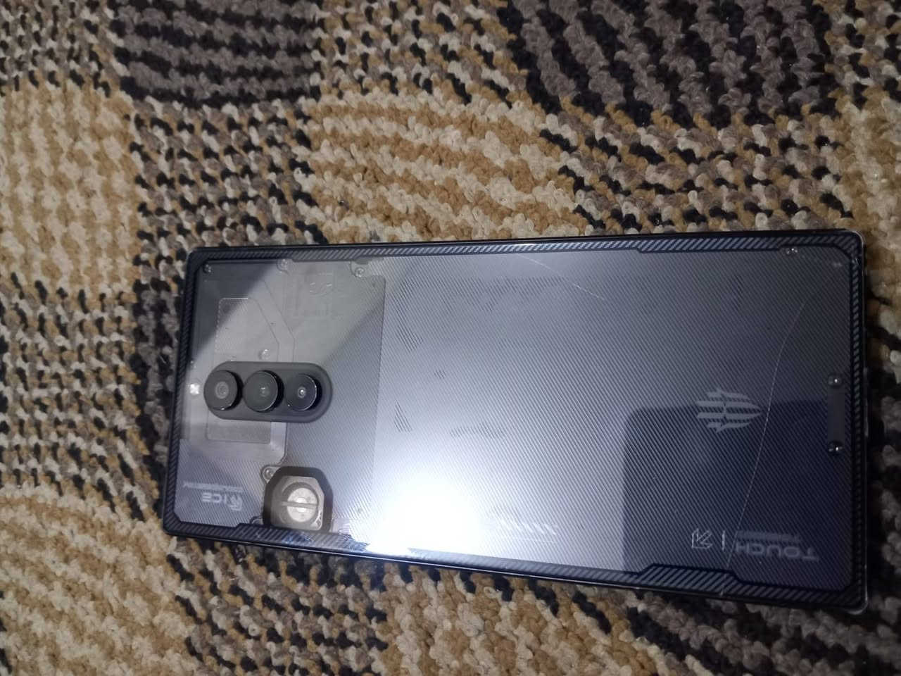 اسلام عليكم وحش الالعاب ريد ماجك 8s pro (ذاكره 512 دبل خط )فقط فطر بل ضهر موضح بل صور الباقي كله شغال مروحه شغاله ببجي 120 افريم ثابت شفتات لمس
يرهم مراوس حسب القناعه  ول سعر 425 مكان بغداد الحسينيه ***********
