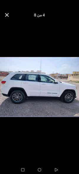 جيب كراند شيروكي 2017 كلين تايتل 🇺🇸🇺🇸
ممشى السيارة 120 وقابل للزيادة

المواصفات :-
 1-بصمة تشغيل
2-شاشة صغيرة
 3-كامرة خلفية
4-حساسات خلفية
5-مانع اصطدام خلفي(بريك الطوارئ)
6-ثلاث وضعيات قيادة (عادي،اقتصادي،سبورت)
7-شفتات للقيادة الرياضية بالستيرن
 8-دخول ذكي باب السائق والراكب وجام اوتوماتيك
9- دفع رباعي 4×4 
10-تسخين المرايا الجانبية وغيرها من المواصفات

السيارة استخدام اعتيادي (مال بيت) وجاهزة من كلشي وهزة َسنوية كاملة وبالواقع احلى من الصور ونصبتها كلش حلوة ونظيفة وبيها 2 سونار ورقم سليمانية.. السعر 237  ورقة وبيها مجال 

للمزيد من التفاصيل *********** واتساب  

مكان السيارة الحمدانية/نينوى او أربيل
