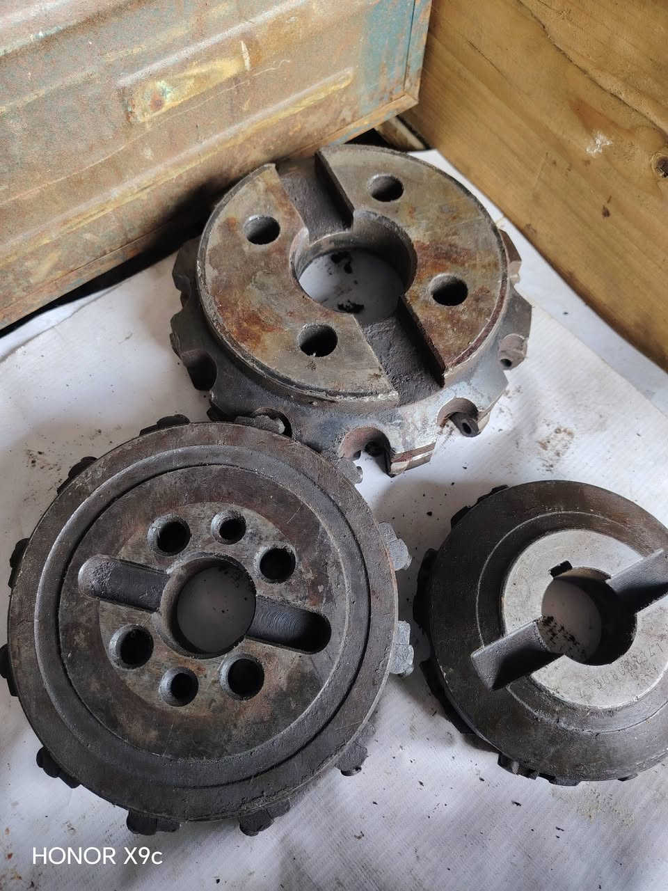 جميع الاحجام متوفره المنشآء الماني***********
