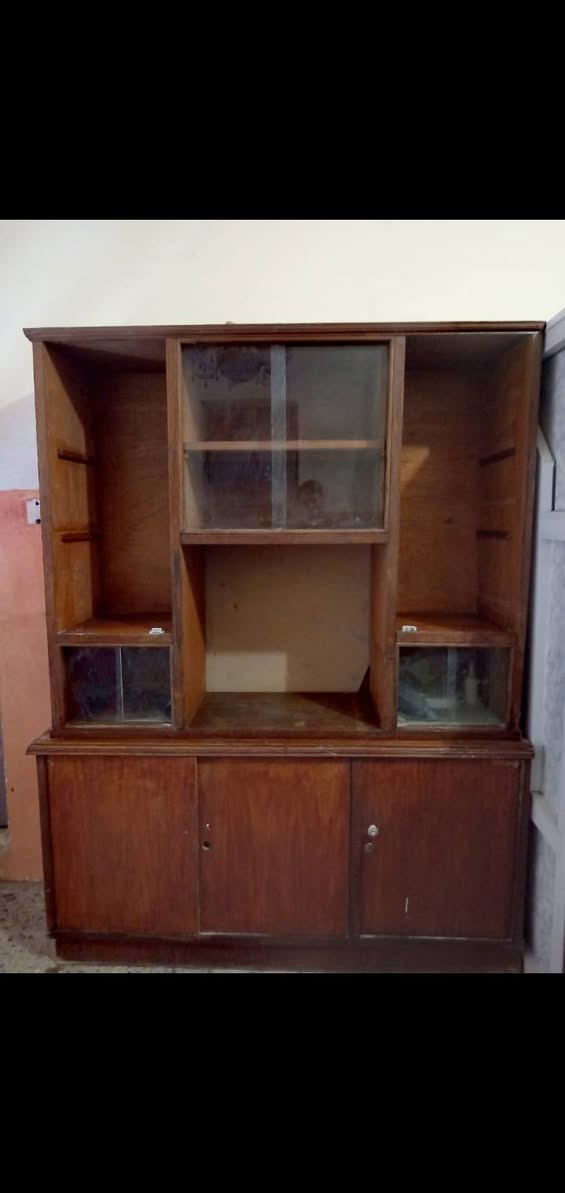 السلام عليكم ميز طعام نظيف جدا السعر ١٠٠
بوفيه نجاره السعر ١٠٠
ميز شاشه السعر ٢٥ 
طبله السعر ٢٥ 
جربايه نفر السعر ٣٠ عدد ٤
ثلاجه شغاله مداخله تصليه السعر ٣٠٠
مجمده السعر ٢٠٠

ميز تواليت مع جربايه نفرين او زاويه نجارة عادل ماني السعر ١٠٠

مكتبه صغيره السعر ٢٥ 
اي استفسار على الخاص موجود 
مكاني حي المثنى مقابل سوق سفان


**إذا كنت صاحب هذا الإعلان وتريد حذفه لأي سبب، رجاءا أرسل رسالة إلى الدعم الفني**