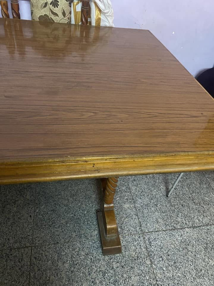 للبيع كلهن 150ميز و8كراسي تخم 10مقاعد محتاجين غسل ***********
