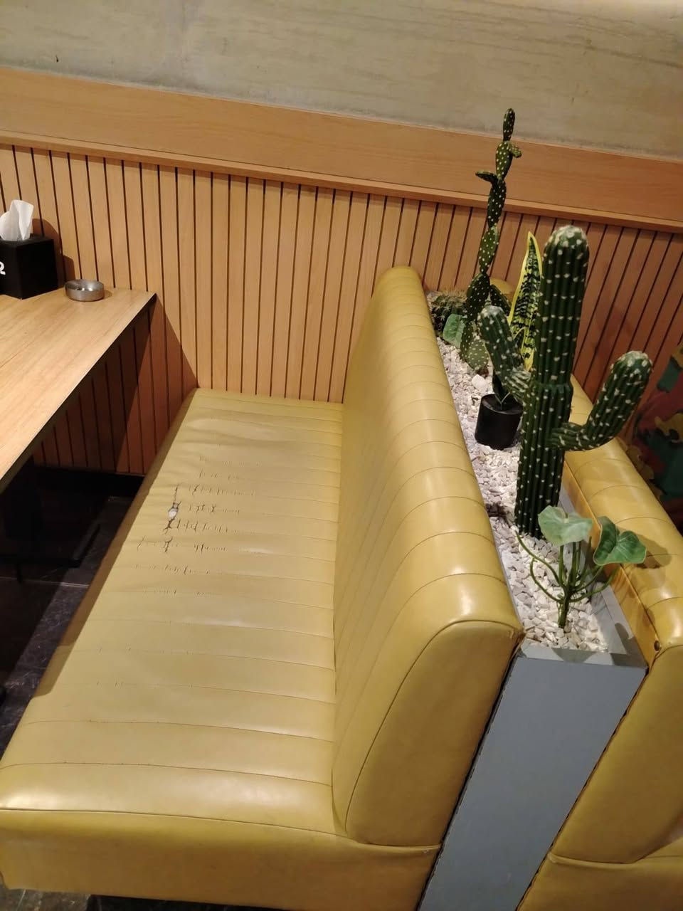 جلسات #عدد  10  +  #سنادين عدد 5
#طول الجلسه  متر و ٨٠
#طول السندانه  متر  و ٨٠
#السعر الكلي  مليون ونص بي مجال 
#العنوان : بغداد حي البنوك 
#مقابل مستشفى الشعب
الي يريده يتصل بالرقم 
‏‪0774 196 8336‬‏
#واتساب  #واتساب  #واتساب 
#يرجى متابعة الصفحه (طلب صداقه )
ليصلكم كل ماهو جديد 
نعمل لخدمتكم 
علي البابلي
