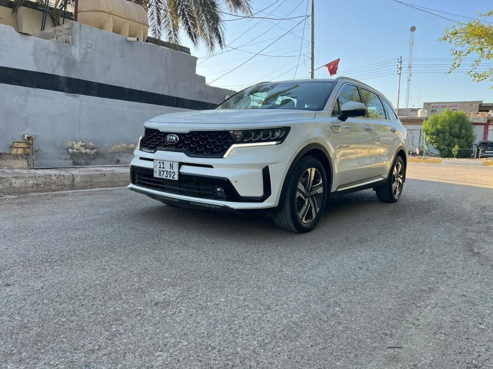 كيا سورنتو خليجي بحالة الزيرو ماشية ( ١٢ الف ) اصلي شرط
رقم بغداد الماني بسمي 
موديل ٢٠٢١
لون ابيض 
٦سلندر ٧ راكب 
فول مواصفات بدون فتحة 
بصمتين: تشغيل وتقفيل 
هند بريك بصمة 
الباب الخلفي كهرباء 
مانع انزلاق وانحدار 
اوتو هولد توقف ذاتي 
نظام ايكو درايف 
تحكم استيرن فول 
حاكية / ابلوتوث/ اوكس 
اكيورة بلستيرن 
شاحن وايرلس 
تشغيل عن بعد 
كشنات جلد اصلي 
كشنات ٢ كهرباء 
شاشة اعطال بلدشبول 
كيجات السرعة زئبقية 
شاشة الدشبول الكترونية 
تحكم استيرن فول 
نظام ايكو درايف 
نظام سبورت ورياضي وعادي 
جي : بي: اس خرائط طرق 
اريل ابيض طيارة 
كشنات تدفئة وتبريد 
كامرة دوارة اصلية 
حساس امامي وخلفي 
مري شفط مع القفل 
داخل ابيض سادة
تبريد ابيانو لمس 
تبريد ٣ قطع ثلج 
اضواء ترحيب بليدات 
علامة سورنتو بلدوسة 
لد امامي وخلفي 
لايت زنون اصلي 
لايت اسود ٥ عدسات
اشاير بلمري 
يدات نيكل اصلي 
ويل اكروم ١٩
تخم تاير جديد لك 
ماشية ١٢ الف اصلي من زيرو عدنة 
كير ومكينة وصدر وحدادية وتبريد كفالة عامة
بدون ضربة وتبديل وصبغ وباردواشخوط وتكحيل ورصعات كفالة من كلشي بعدة زيرو ريحة الشركة بية 
الرقم الدولي الجديد/ هزة جديدة / سنوية جديدة 
البصمة الثانية ممستخدمة// كتلوكات الشركة ممستخدمات 
الأرضية مغلفة جلد اصلي 
اغراض الشركة مالتة كلة موجودة الارضيات كاربت مالتة 
***********
السعر ٢٥٣$ قفل
