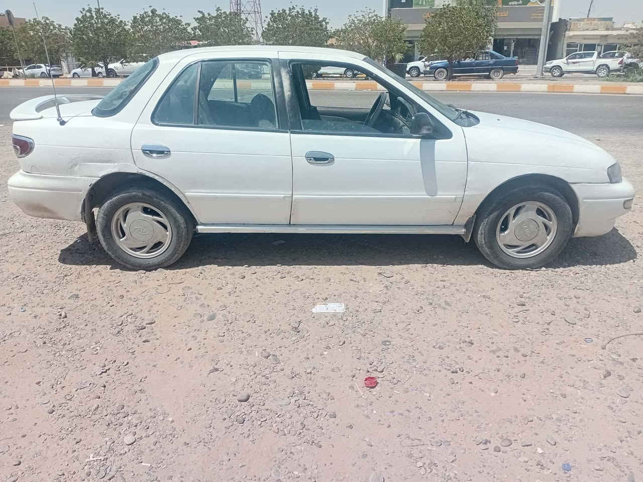 سلام عليكم كي سيفيا  موديل95 شرط محرك وكير سياره نظيفه وحلا من بصوره البيع تصل ***********
