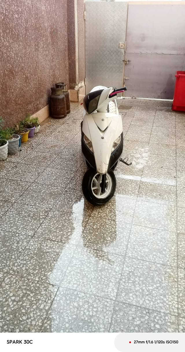 السلام عليكم ثعلب GTR دراجه كفرات بلاديه بيه تزويد خفيف وياله جي تي ار مفتوحه مره وحده نكره بكل وقت الدراجه للمراوس بدراجه بريز أو ماكس عدله المكان بغداد الشعب ***********
