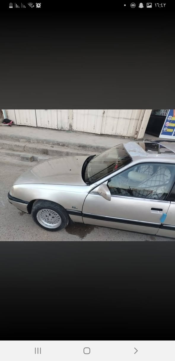 السلام عليكم اوبل اوميجا موديل 91 حجم 20 جير عادي رقم انبار ثانويه 30 صدر عمامي صدر خلفي جديد تخم تاير جديد كهربائياتها كلها كامله وشغاله عنواني بغداد البنوك سعر 28 وبيها مجال بيع مستعجل رقم الهاتف ***********

