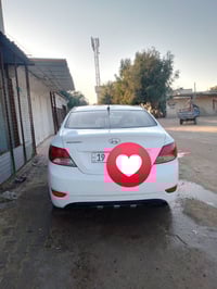 اكسنت ٢٠١٤ • مكينة ١٦٠٠ • به قطعتين