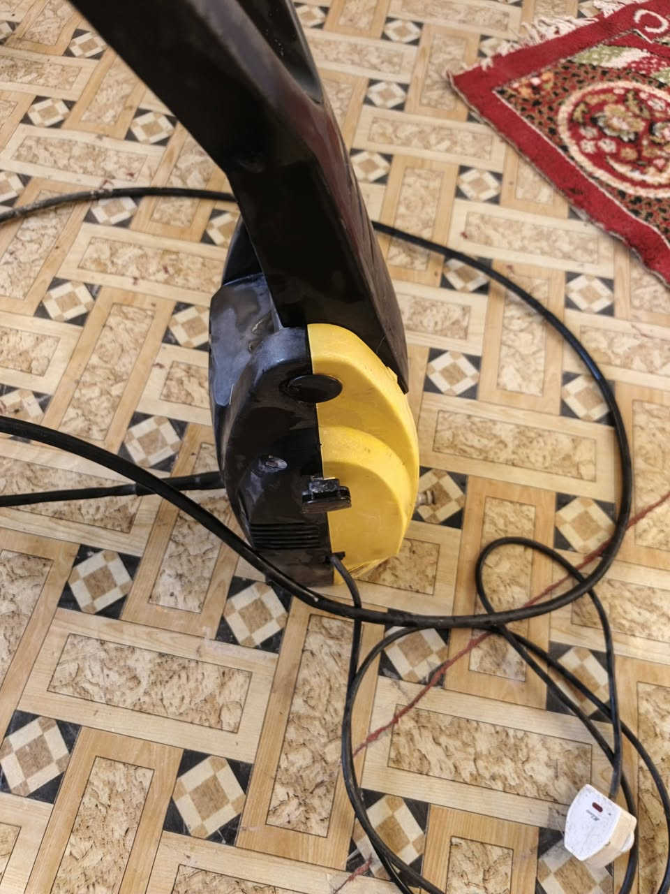 للبيع
***********
