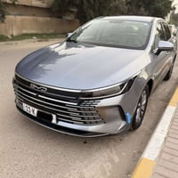 للبيع سيارة بي واي دي BYD دستروير  موديل 2025 رقم بغداد  ماشيه ( 6000ك...