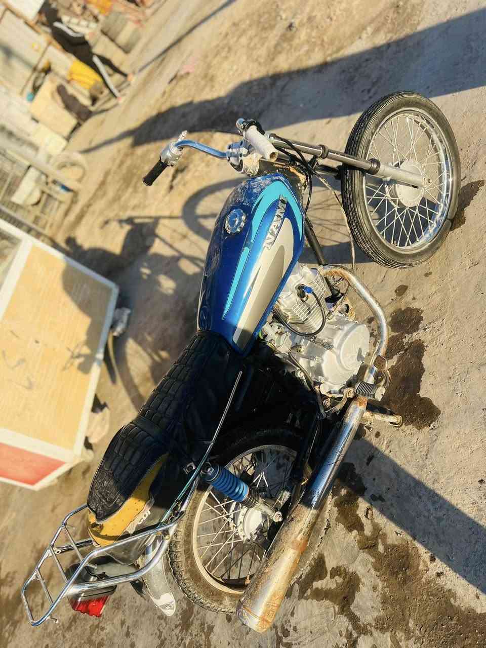 البيع نامه موديل 23مكان حله شارع100سعر350بيه مجال حك جيه ***********
