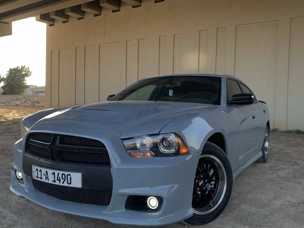 جارجر هيمي فول فتحه رقم بغداد اصل SRT محرك ٥٧٠٠تغير لون سموك اصل رصاصي غير محدد سياره حلوه  كشنات حضن دركه SRT كزوز فصله طلقات برمجه كامله حماوه انسه ميكانيك جيد رقم بغداد جديد تحويل مباشر 
السعر ١٣٥ ورقه مجال بسيط 
***********
