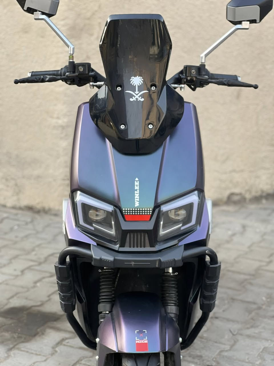 صاعقة
دراجة جديدة جداً 
ومابيها اي نقص 
وشرط البطاريات تفحصهم وين ميعجبك 
كلشي شغال بيها 
بيها هواي مواصفات 
معروفة مواصفاتها ميحتاج اذكرهم 
6 بطاريات كبار 
نظام 3 سرعات 
مكاني بغداد 
للاستفسار 
***********
