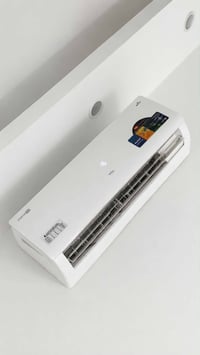 سبلت TCL انفيرتر واحد طن للبيع نضيف السعر ٤٠٠  رقم 07718372366