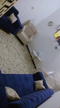 تخم للبيع  مستعمل قليل  عشر مقاعد  السعر:300  مكاني بغداد  رقم الهاتف:...