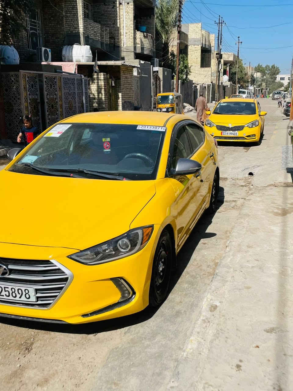 السلام عليكم انترا موديل 2018 صوره الحادث مرفوق بلمنشور سياره مكفوله من دواخل تخم تاير تبريد شغال تحكم ستيرن جيهتين محرك 2000 دوش حداديه جديده اشاير بالمري مكاني بغداد رقم تلفون ***********
