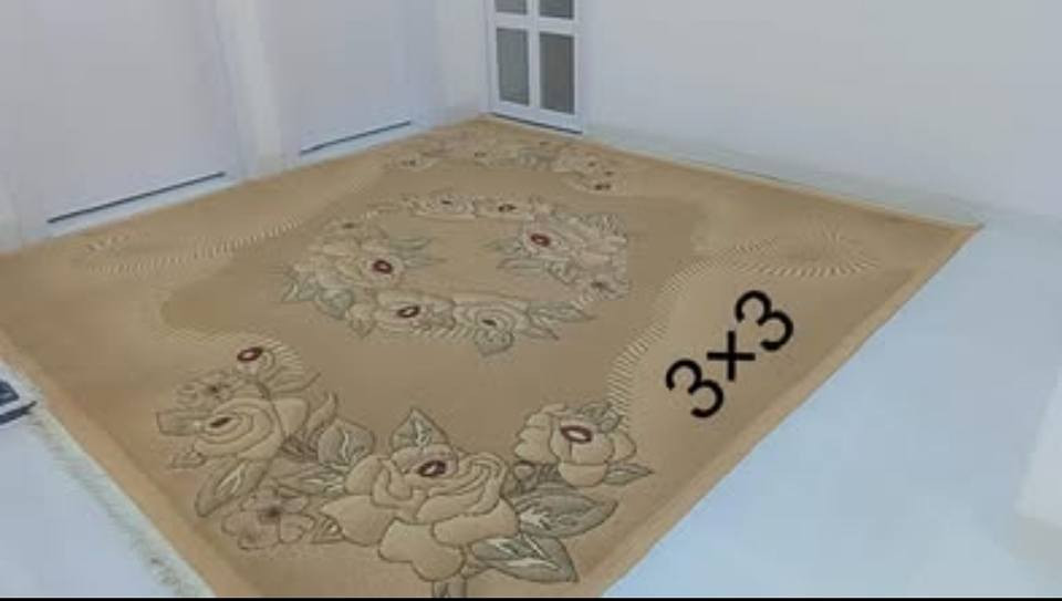 فرش للبيع حجم 3x3 سعر 40 الف
ئەم فرۆشـە بۆ فرۆشـتن پاک و بێ عەیـبە  نرخ 40 هەزار 

*********** كركوك, العراق
