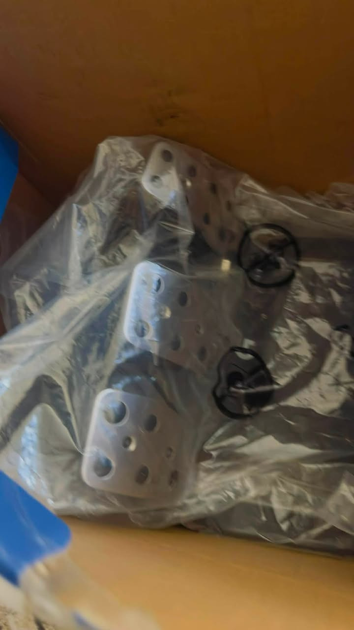 للبيع لوجتك g923 هوه ولكير ب350 وبي مجال


**إذا كنت صاحب هذا الإعلان وتريد حذفه لأي سبب، رجاءا أرسل رسالة إلى الدعم الفني**