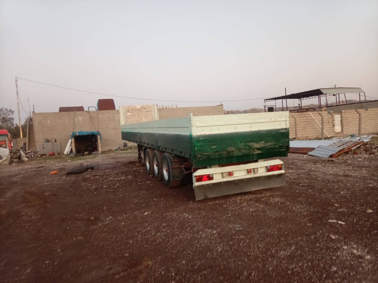 سلام وعليكم عربانه جناب لبيع تلث دناكير وربيه مكفوله كفاله عامه سعره ٥٠ بيه مجال لطيبين ***********
